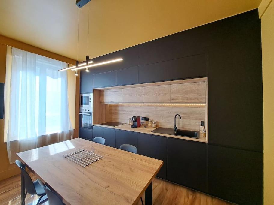 Geneve - Logement Fastueux Διαμέρισμα Ρενς Εξωτερικό φωτογραφία