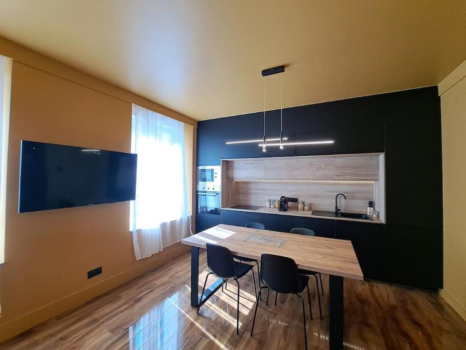 Geneve - Logement Fastueux Διαμέρισμα Ρενς Εξωτερικό φωτογραφία