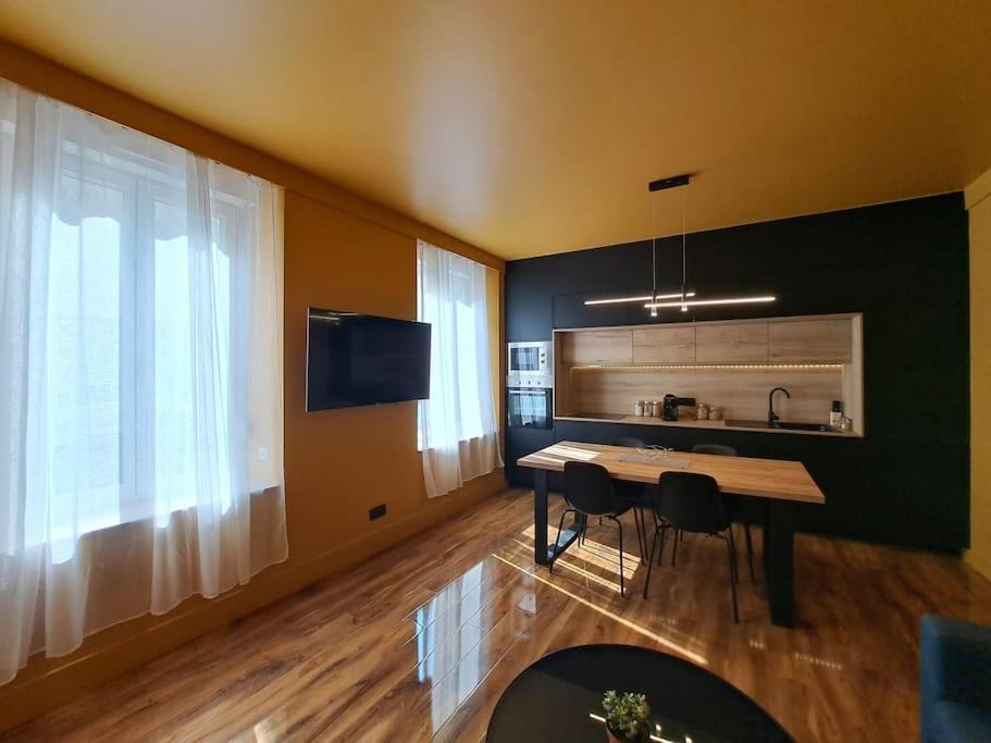 Geneve - Logement Fastueux Διαμέρισμα Ρενς Εξωτερικό φωτογραφία